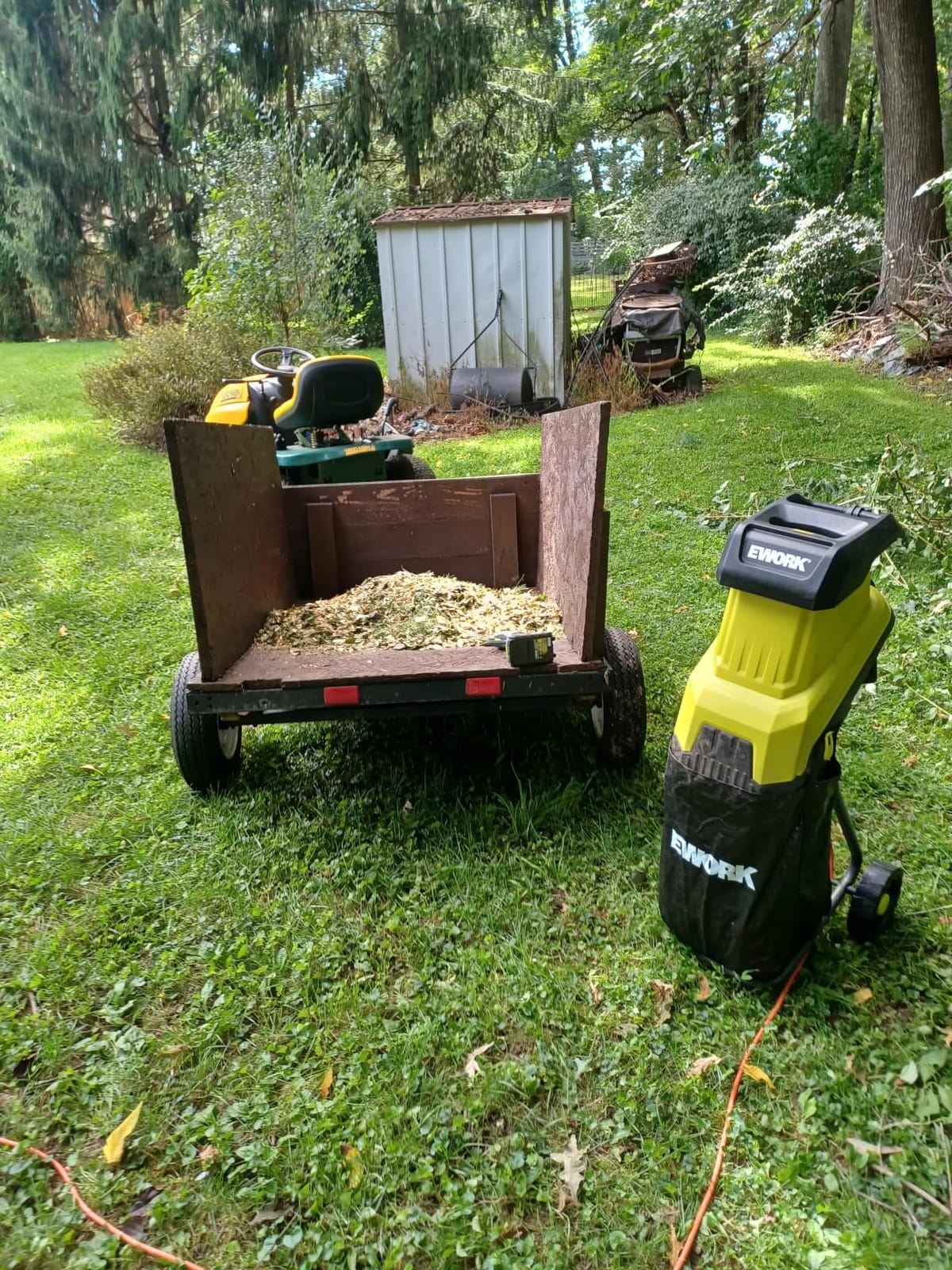 EWORK 15 Amp Electric Wood Chipper Shredder, Max 1.77