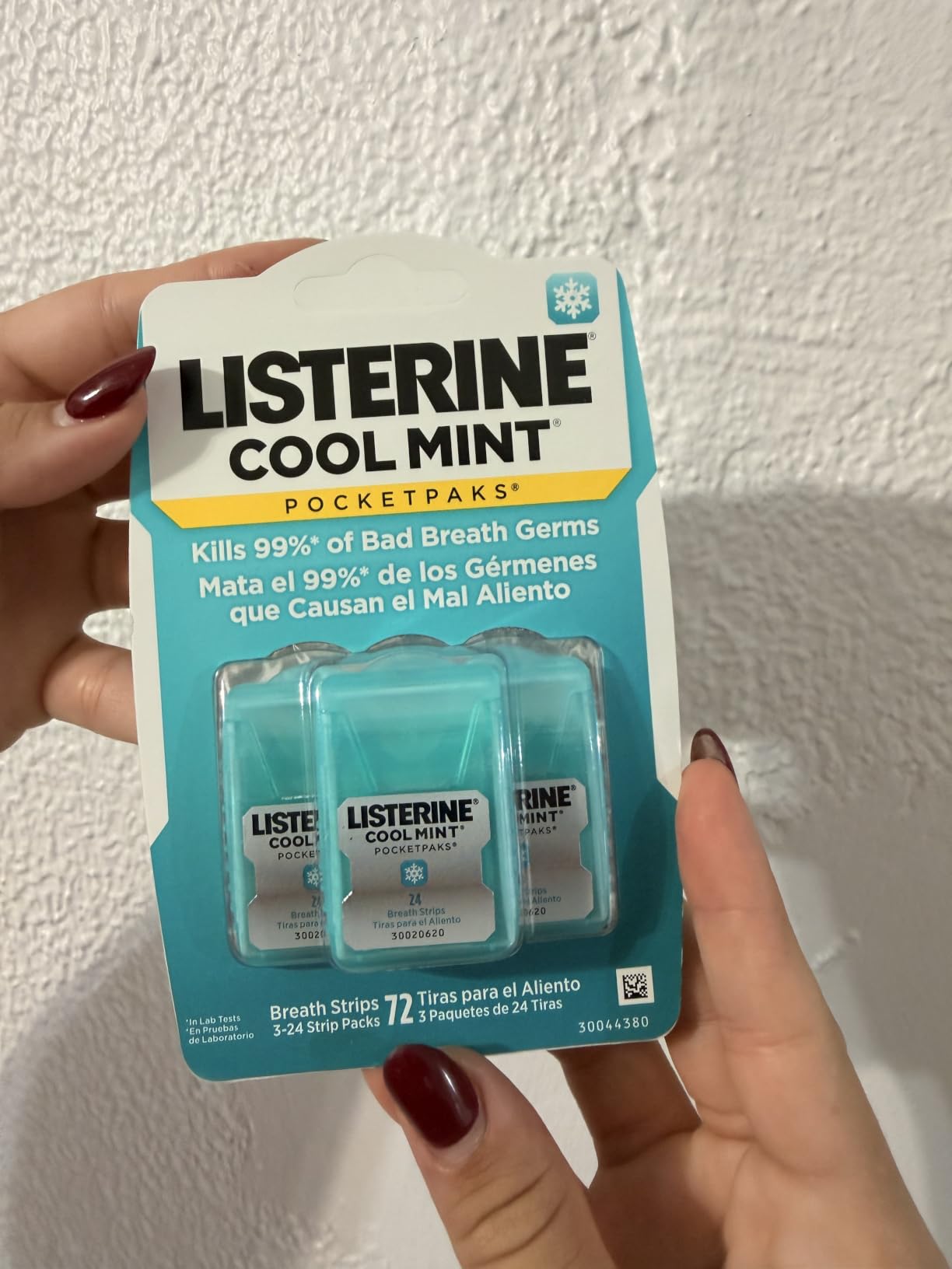 Listerine PocketPaks Breath Strips, Cool Mint, 24-Strip Pack, 3 Pack customer photo 2