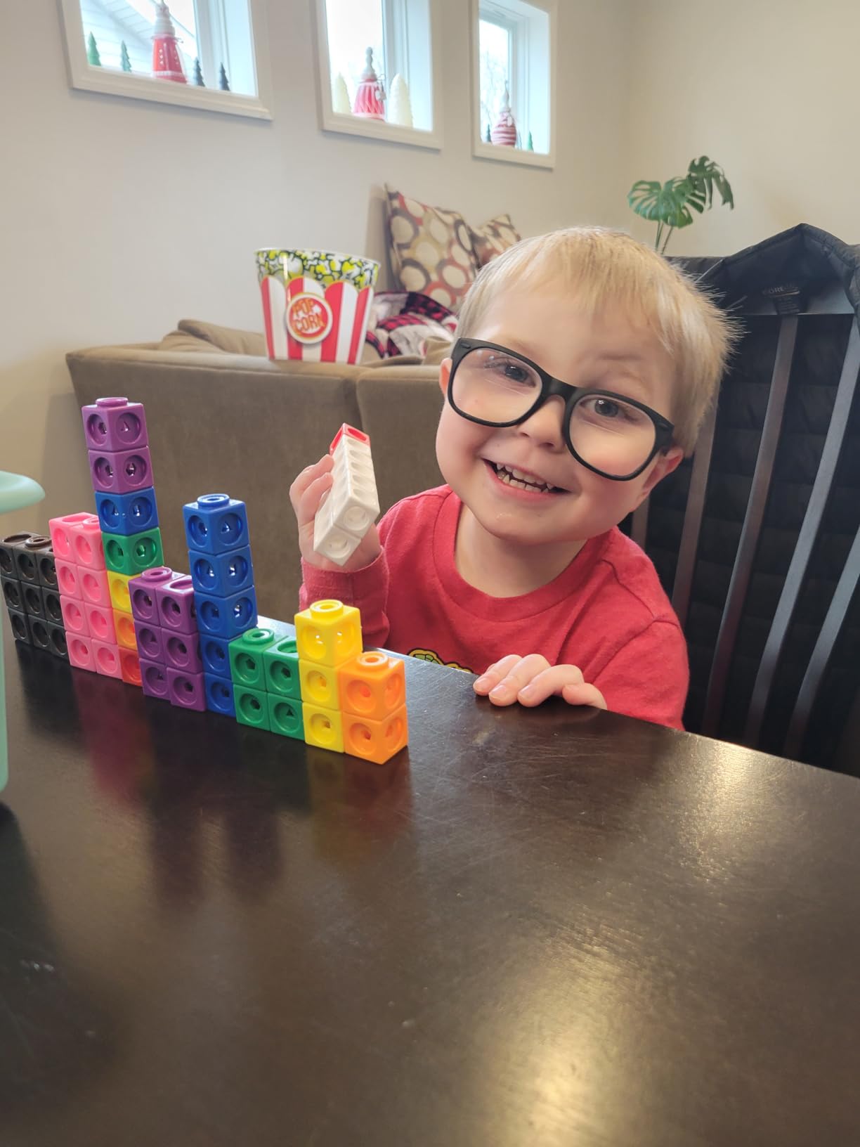 Learning Resources MathLink Cubes - Set of 100 Cubes, Ages 5+ Kindergarten, STEM Activities, Math Manipulatives, Homeschool Supplies, Teacher Supplies customer photo 1