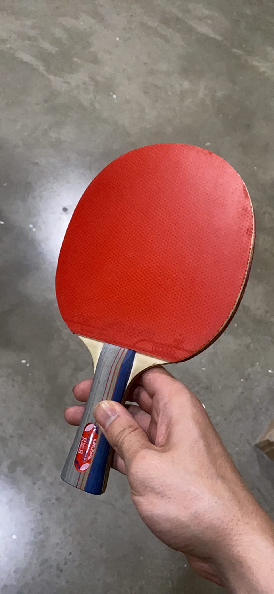 Butterfly 401 Table Tennis Racket Set - 1 Ping Pong Paddle – 1 Ping Pong Paddle Case - ITTF Approved Table Tennis Paddle - Ships in Ping Pong Racket Gift Box, Multi, B401FL customer photo 1