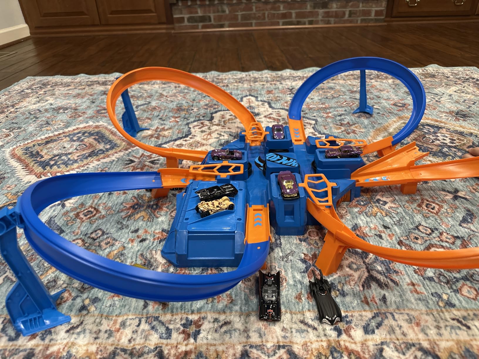 Hot Wheels Criss-Cross Crash Track Set & Car customer photo 2