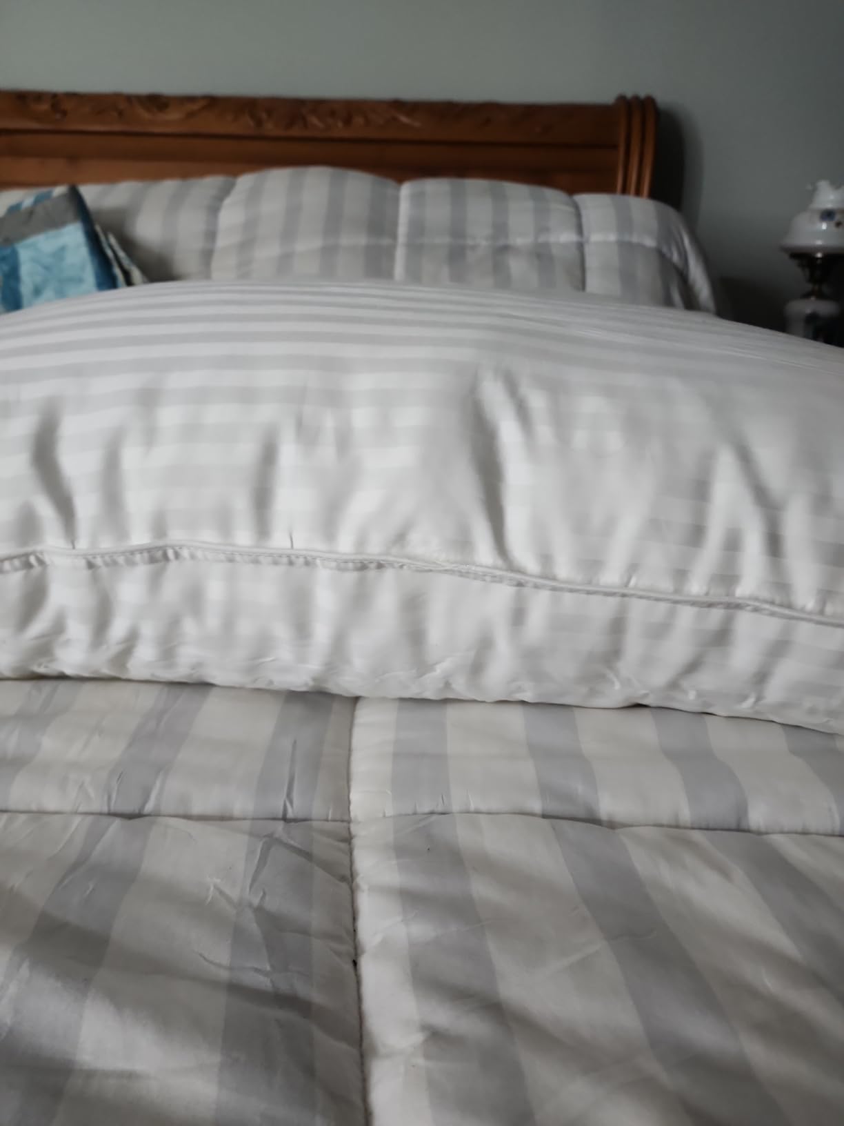 Utopia Bedding Hotel Bed Pillows for Sleeping, Pillows Queen Size Set of 2 customer photo 1