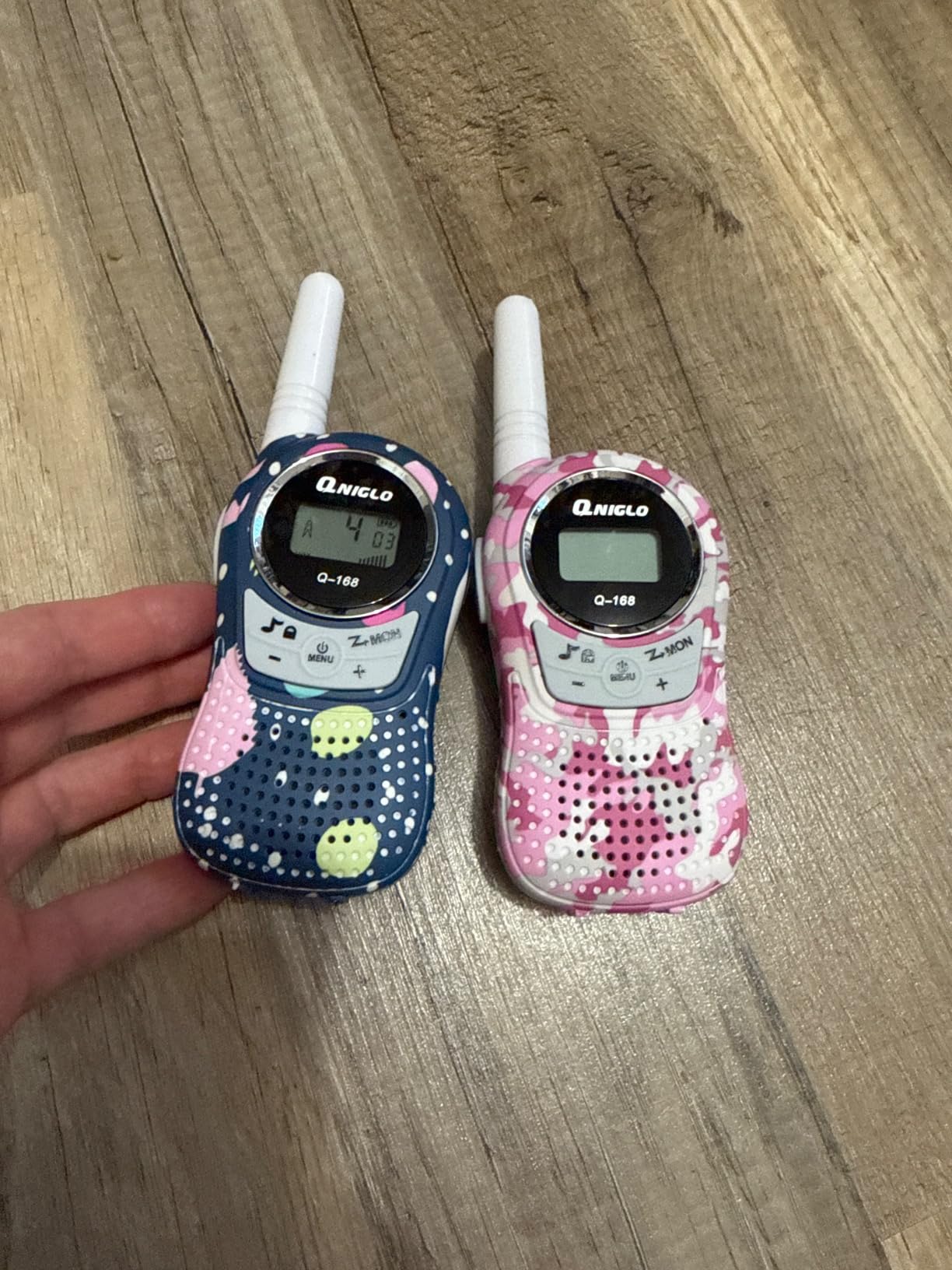 Qniglo Walkie Talkies for Kids, 22CH Rechargeable Camo Kids Walkie Talkie customer photo 2