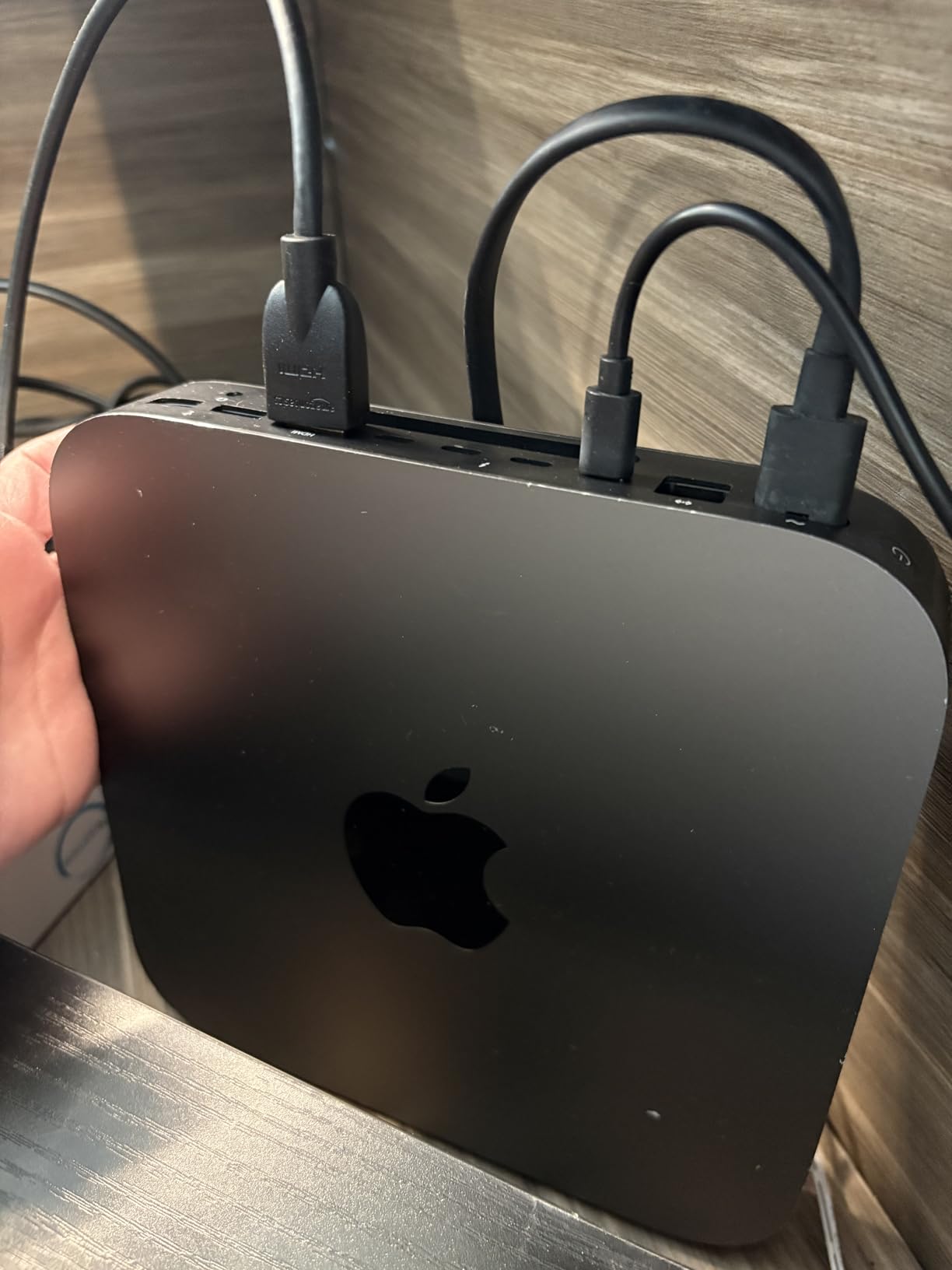 Apple Late 2018 Mac Mini with 3.0GHz Intel Core i5 (8GB RAM, 256GB SSD) Space Gray (Renewed) customer photo 2