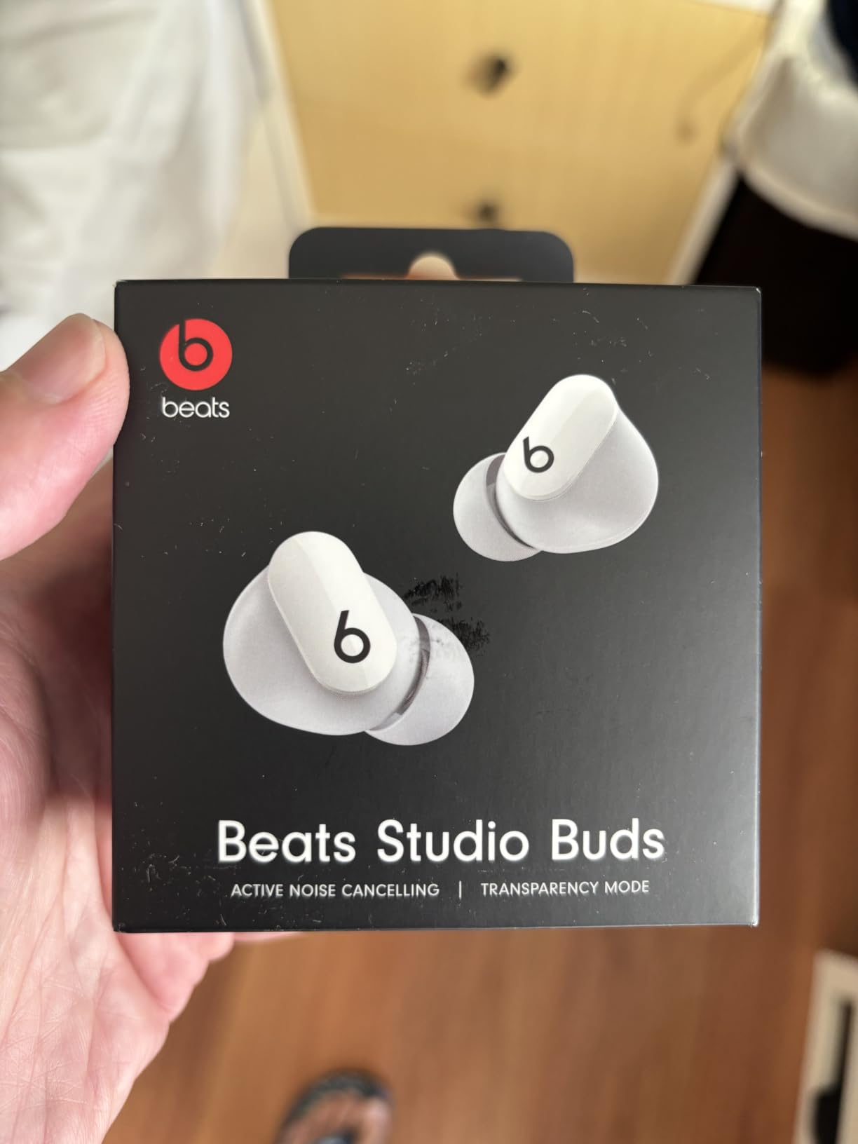 Beats Studio Buds - True Wireless Noise Cancelling Earbuds - Compatible with Apple & Android, Built-in Microphone, IPX4 Rating, Sweat Resistant Earphones, Class 1 Bluetooth Headphones - Black customer photo 2