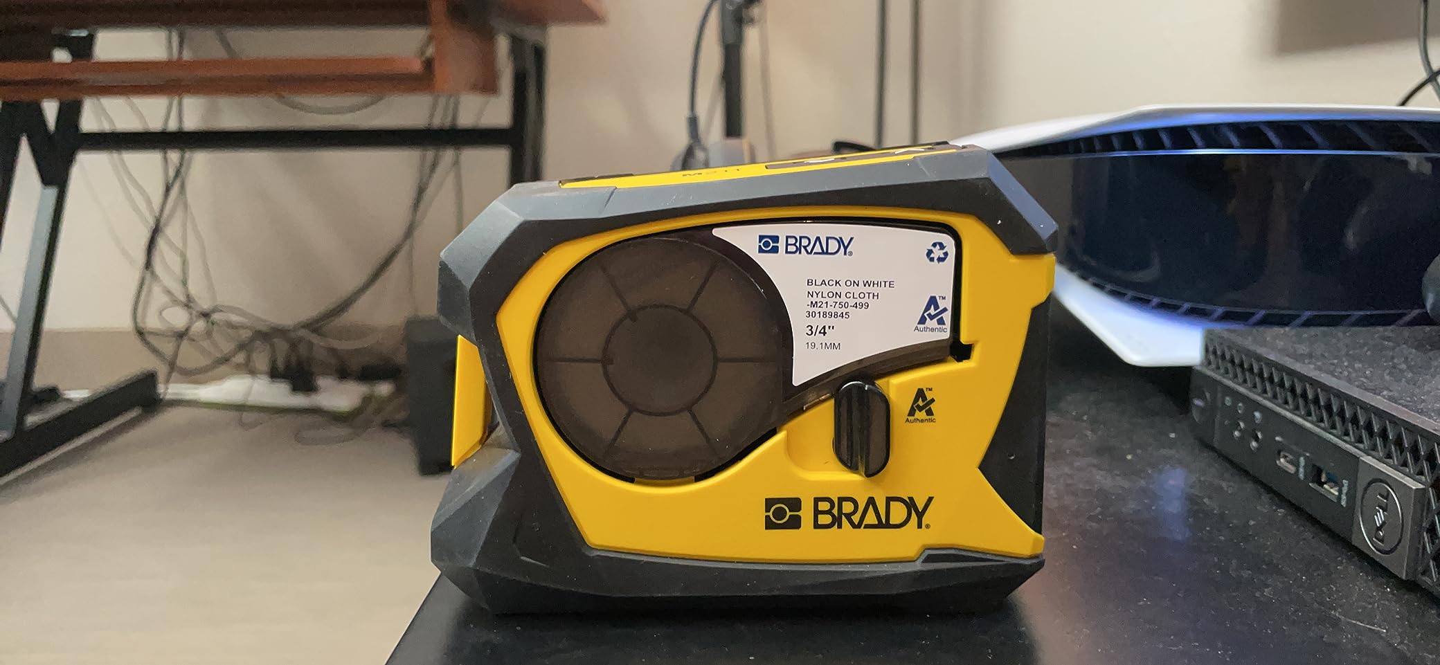 Brady M211 Portable Bluetooth Monochrome Label Printer, Yellow/Black customer photo 1