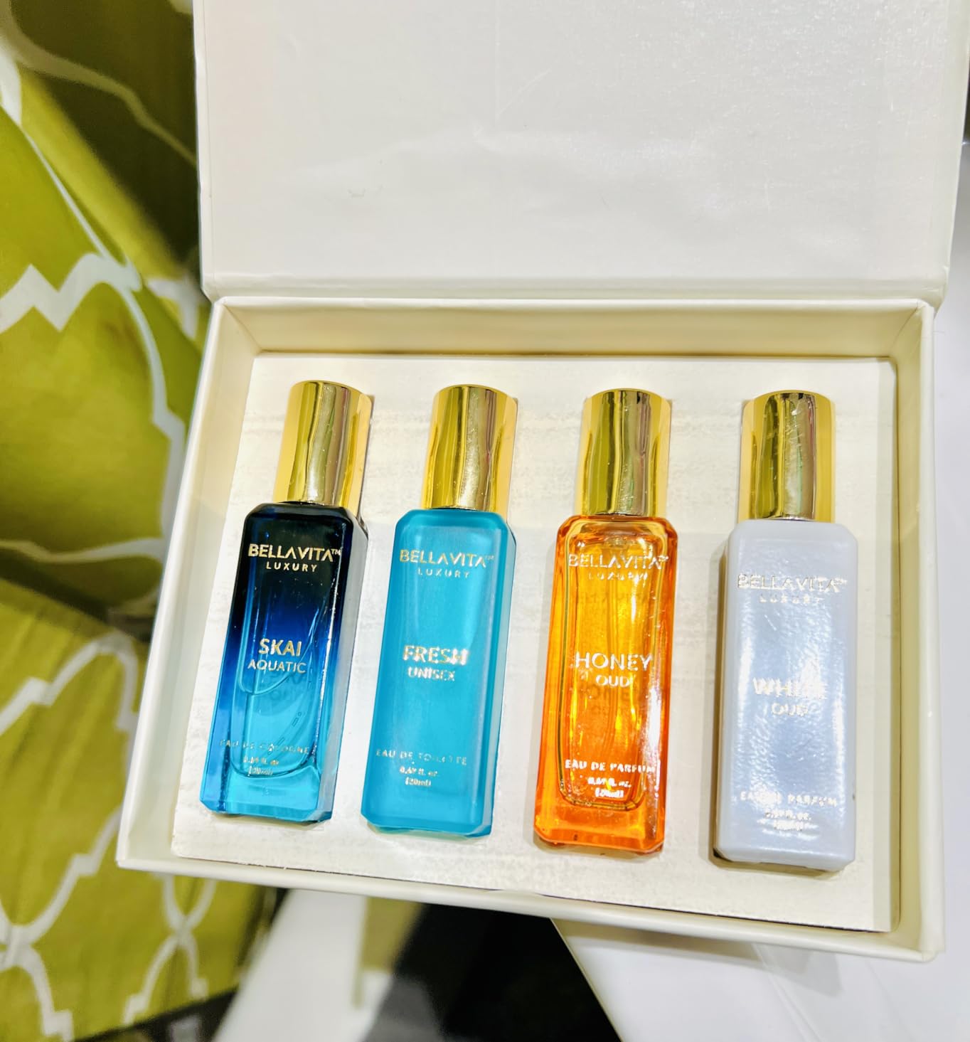 Bellavita Luxury Unisex Perfume Gift Set with Honey & White Oud, Skai, & Fresh | 80ml | Perfume for Men and Women | Honey, Artemisia Lemon, Bergamot, & Sweet Almond Notes customer photo 2