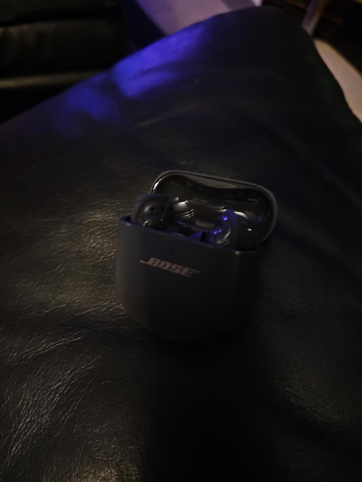 Bose QuietComfort Earbuds II, Wireless, Bluetooth, World’s Best Noise Cancelling In-Ear Headphones with Personalized Noise Cancellation & Sound, Triple Black (Renewed) customer photo 1