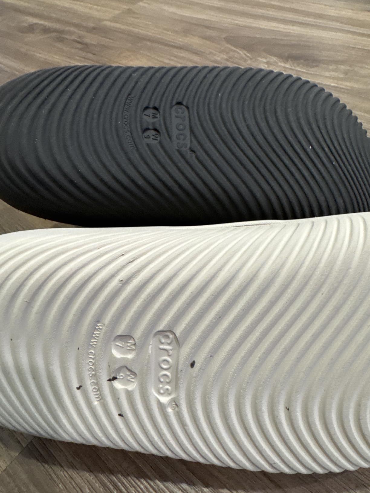 Crocs Unisex-Adult Mellow Clogs, Recovery Shoes customer photo 2