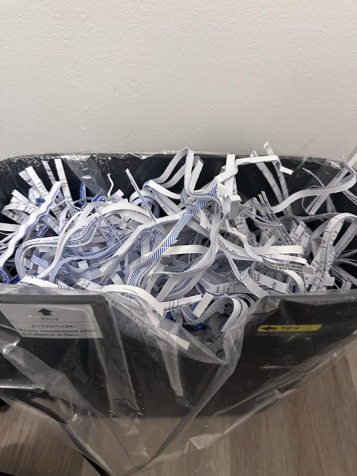 Bonsaii 8-Sheet Strip Cut Paper Shredder for Home, Shred CDs & Credit Cards customer photo 2