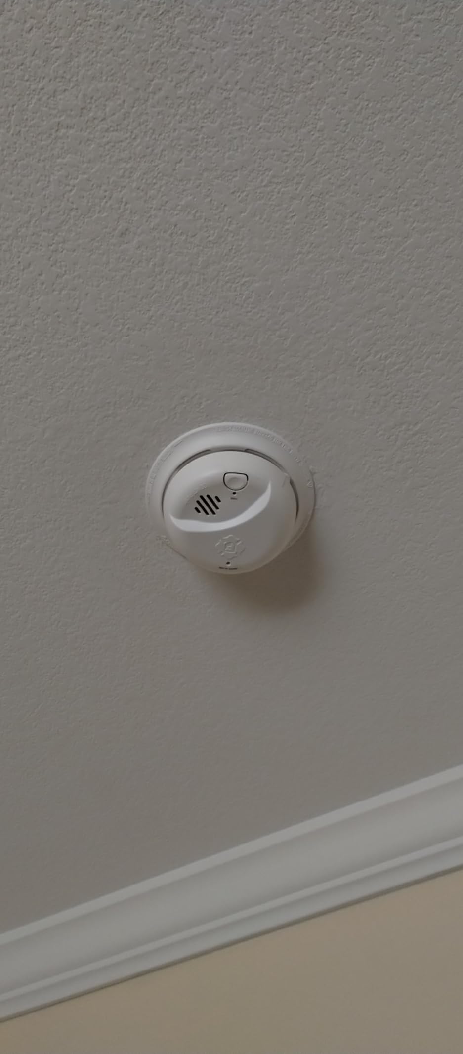 First Alert Battery Smoke Alarm customer photo 1