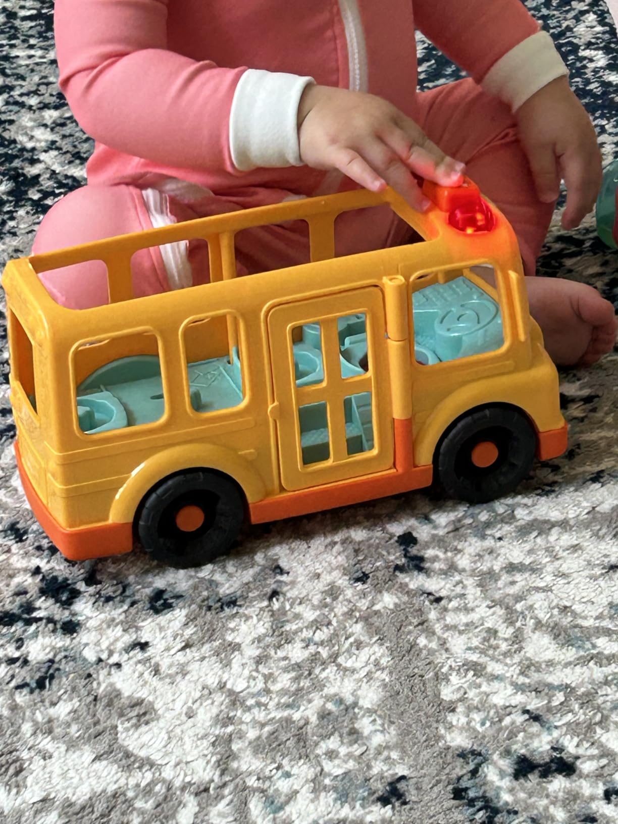 Fisher-Price Little People School Bus Toddler Toy customer photo 1