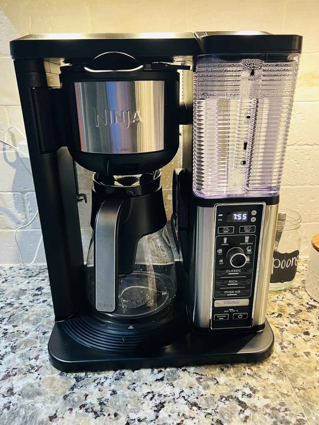 Ninja Hot & Iced XL Coffee Maker with Rapid Cold Brew, Black, CM371 customer photo 1