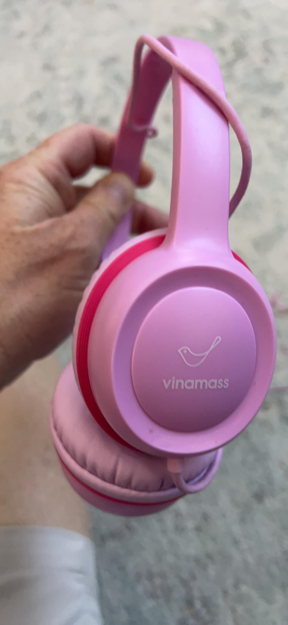 vinamass Kids Headphones with 85dB Volume Limit,On Ear Headphones,Adjustable and Flexible for Toddlers to Adults,Suit for School Classroom Students Teens Children customer photo 1