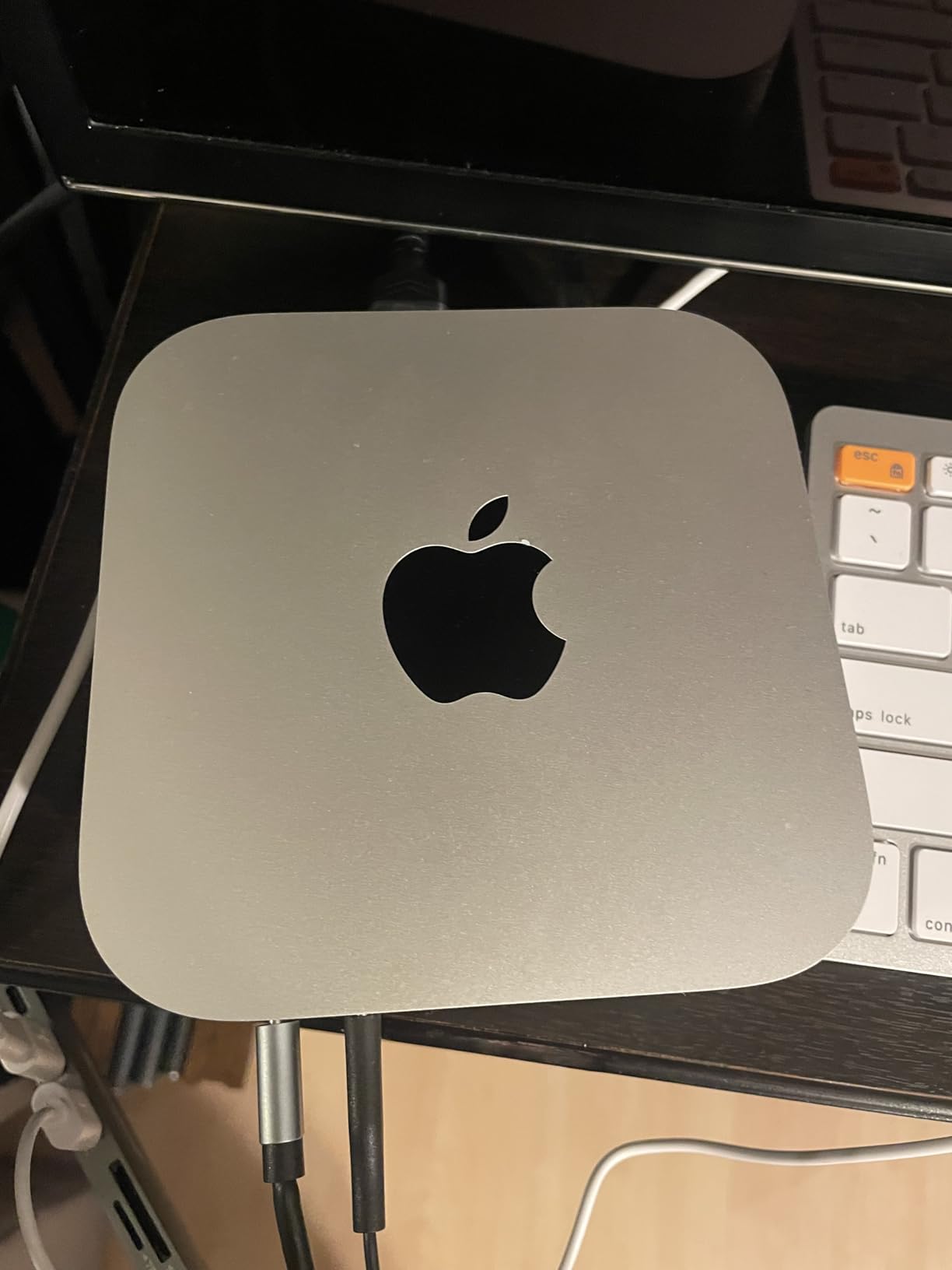Apple 2024 Mac Mini with Apple M4 Chip with 10-Core CPU, 24GB RAM, 512GB SSD Storage - Silver (Renewed) customer photo 2