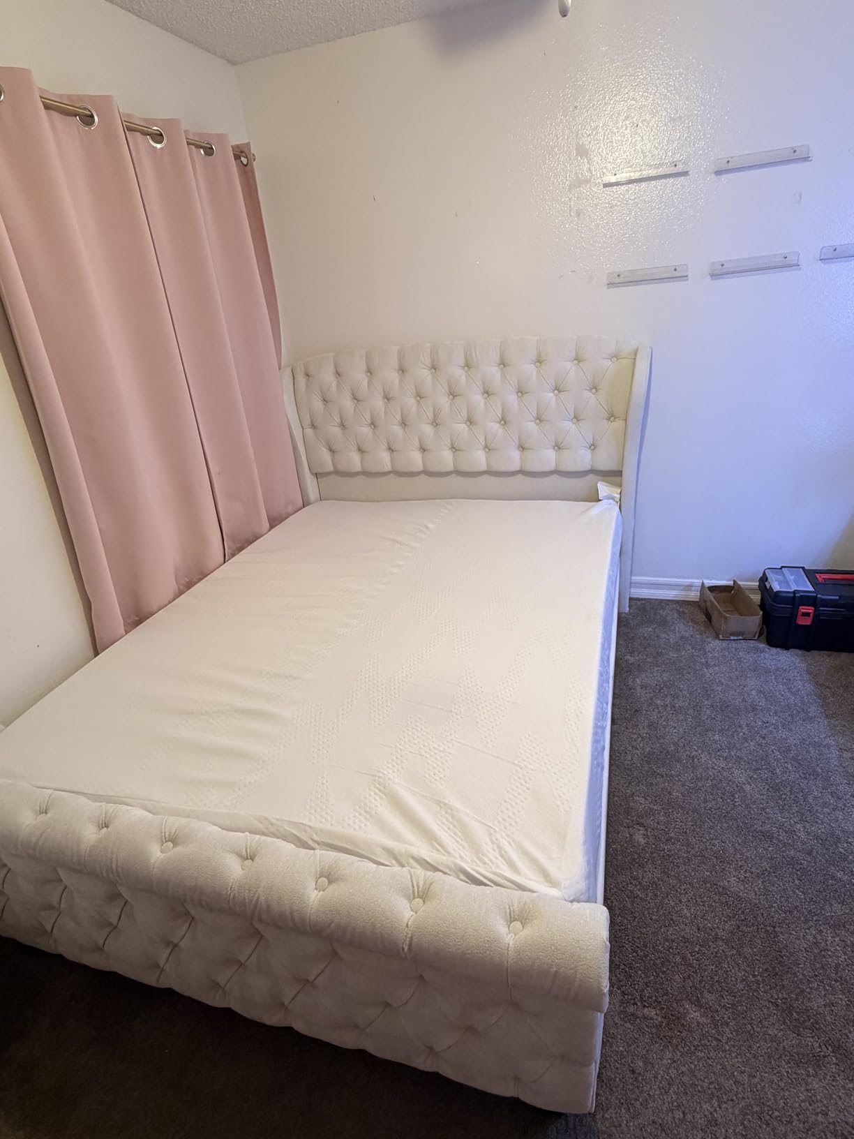 Novilla 12 Inch Queen Mattress in a Box, Gel Memory Foam for Cooling Night customer photo 2