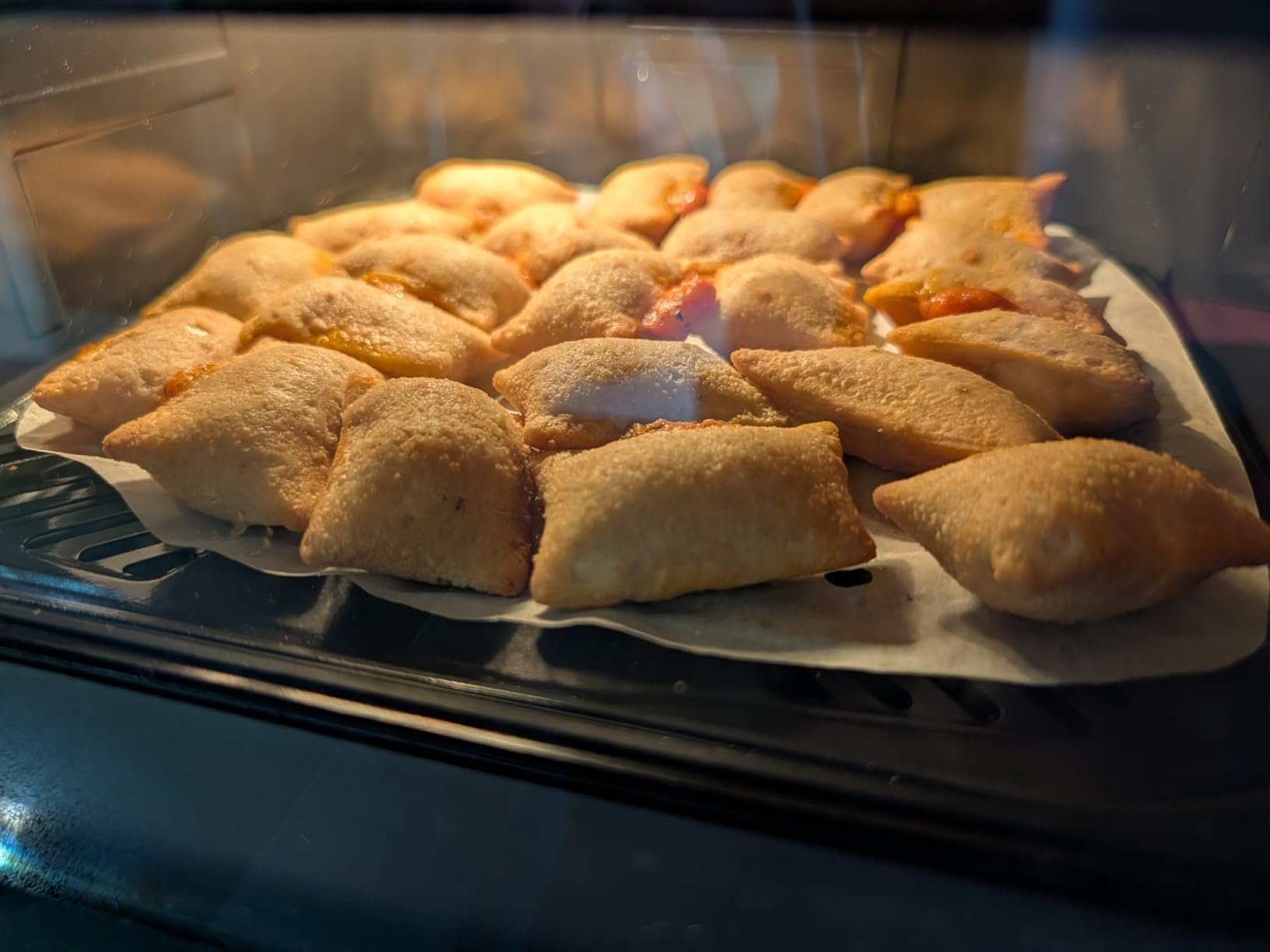 Chefman Crispinator Air Fryer 6-in-1 with 8 Qt capacity, 450°F Max Temp with TurboFry Pro Technology for Fast and Even Results, Viewing Window, Nonstick Ceramic Basket customer photo 2