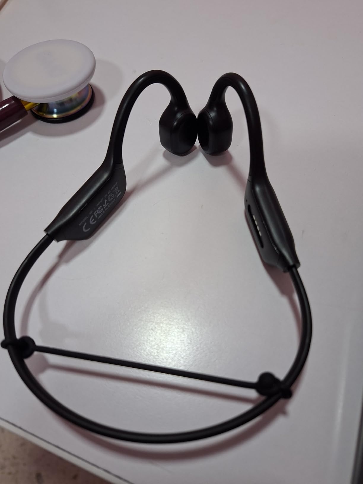 Swimming Headphones - Bone Conduction Bluetooth 6.0 Open Ear Sports Headset, IP68 Waterproof Built-in MP3 Player 32G Memory, for Running, Cycling (Black) customer photo 1
