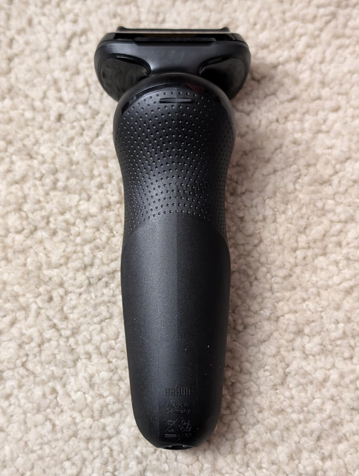 Braun Series 5 Electric Shaver for Men, Wet & Dry Foil Razor, Precision Trimmer Attachment, Body Groomer Attachment, Charging Stand, Travel Case, Black 5155cs customer photo 1