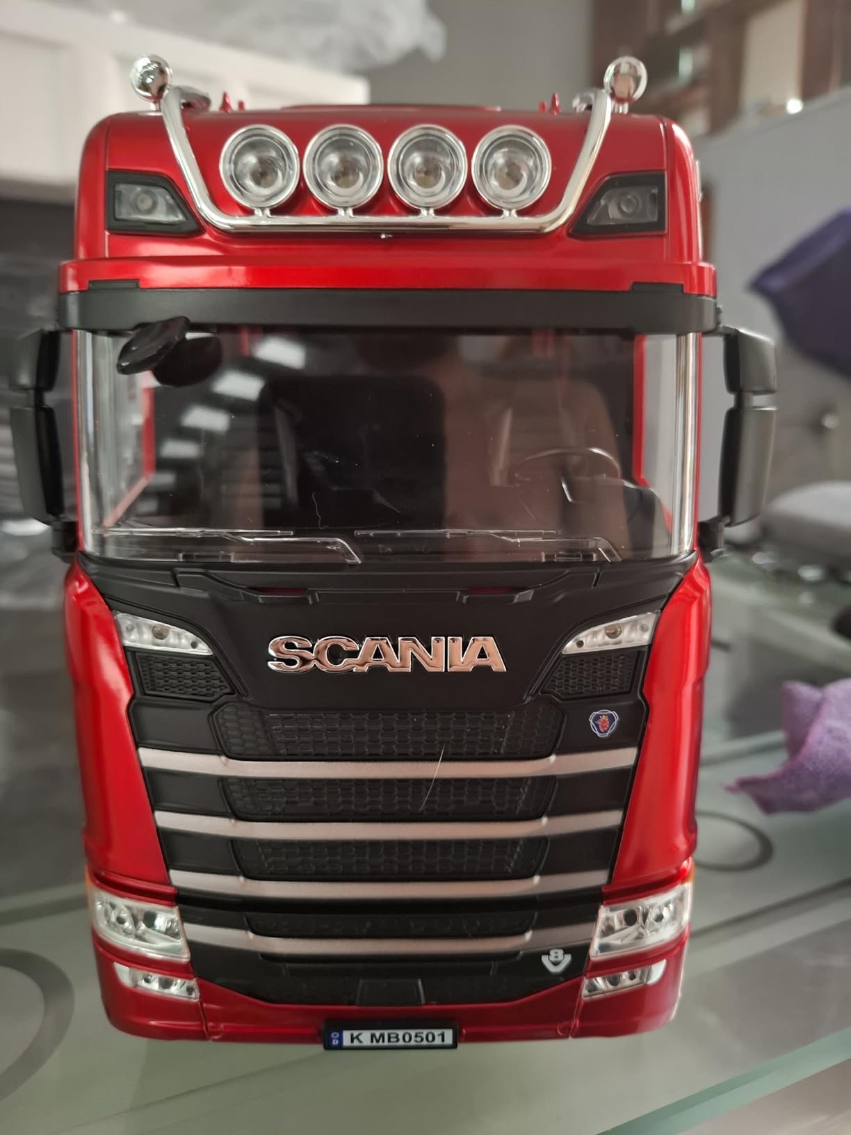 770S 1/18 RC Semi Trailer, 6x4 Heavy Duty Tractor Truck with Rear Wheel Drive, Adult Collectible Model (Red All) customer photo 1