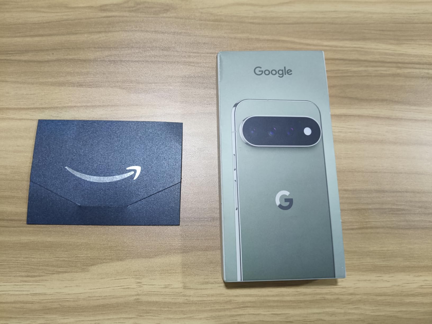 Google Pixel 11 Pro - Unlocked Smartphone, Gemini - 256 GB - Obsidian customer photo 1