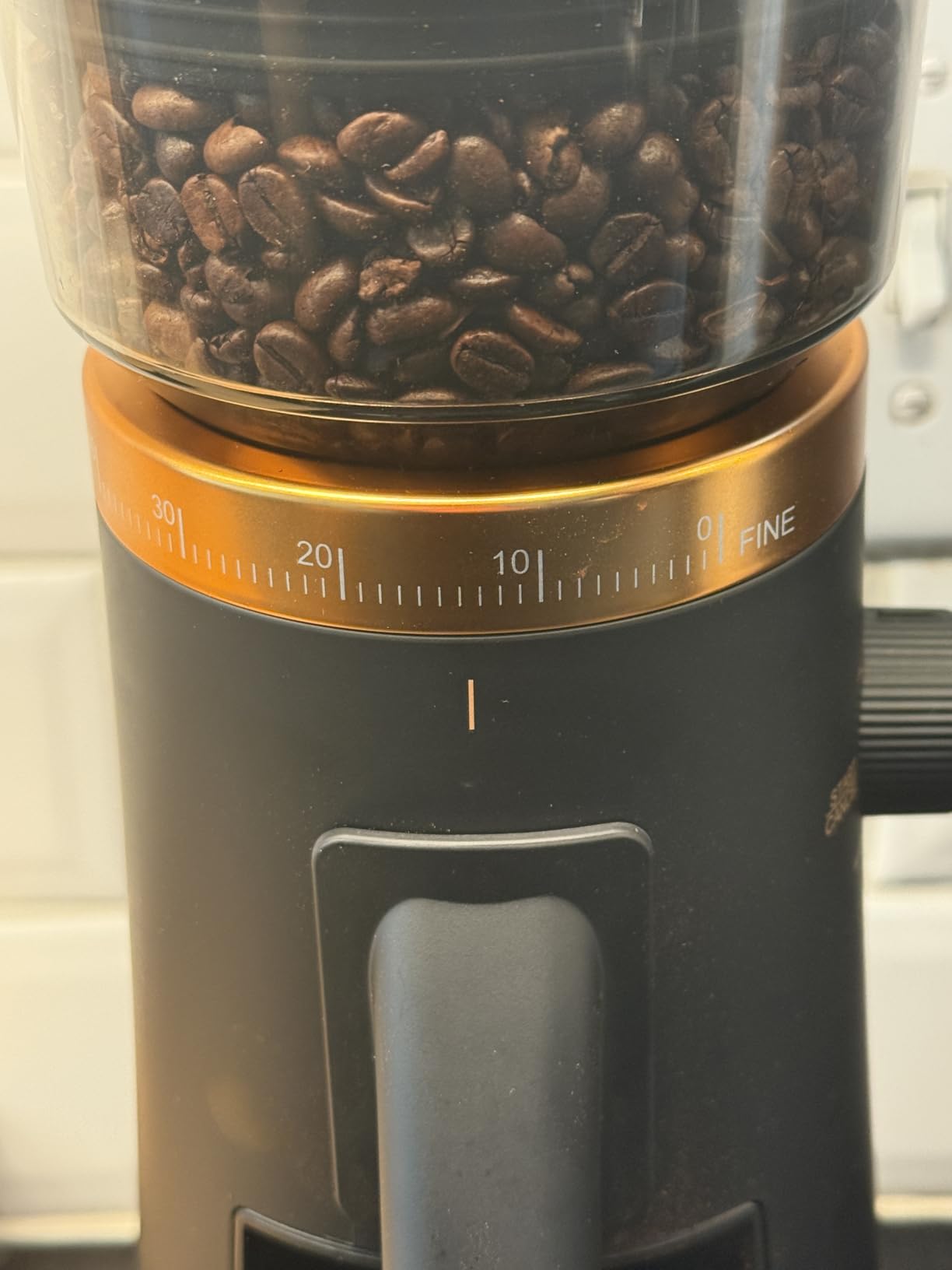 AMZCHEF Single Dose Coffee Grinder, Low Retention, 75 Settings, Rose Gold customer photo 2